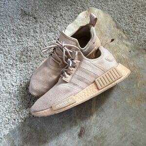 Adidas NMD R1 Women's Halo Blush Color Shoes Size 7.5